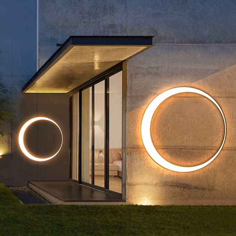 Modern wall light, outdoor pat - Outdoor Lighting Up And Down avis et prix
